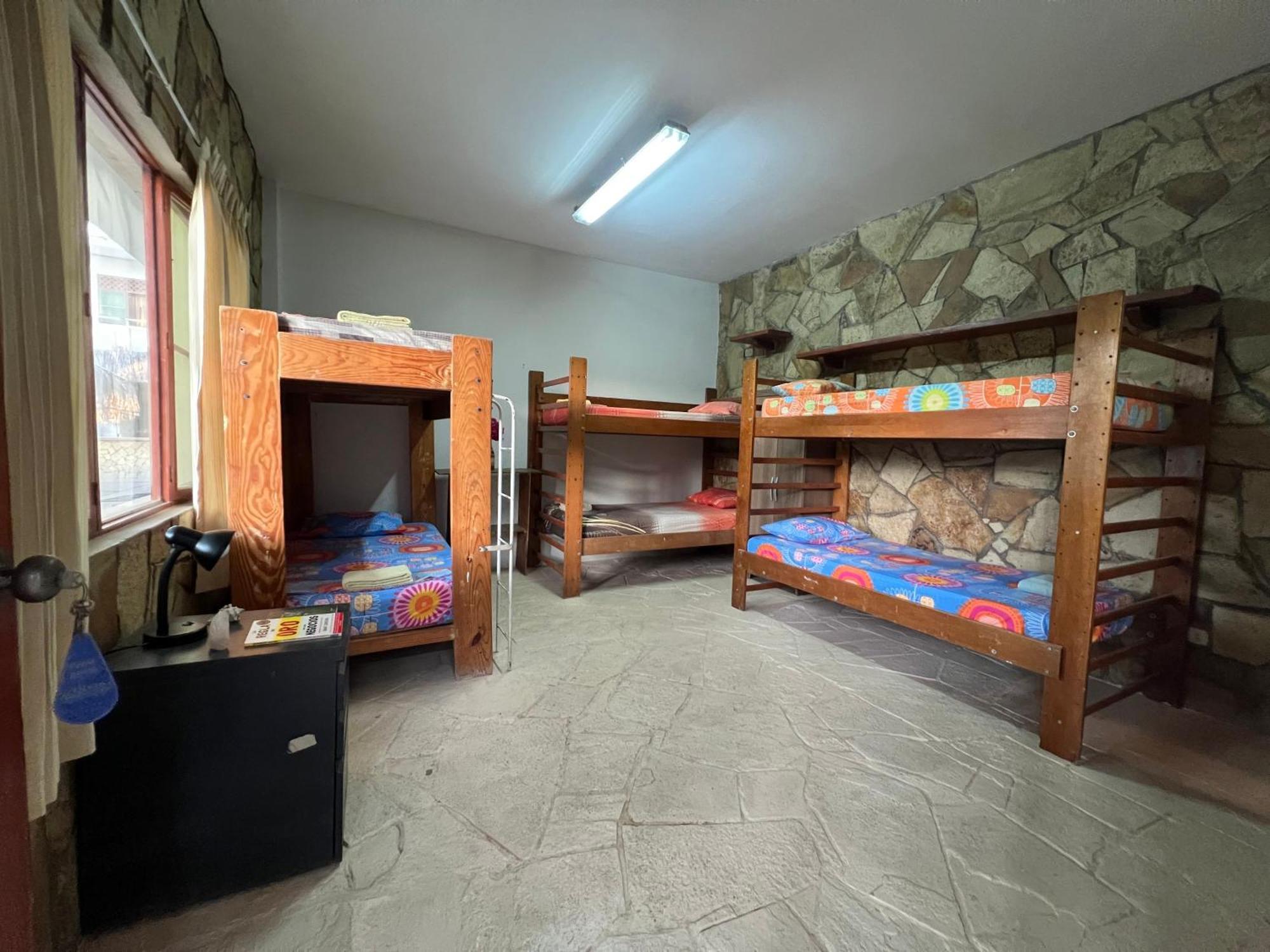 Ostello Stone House Máncora Esterno foto